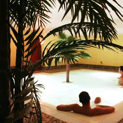 Splash Club
