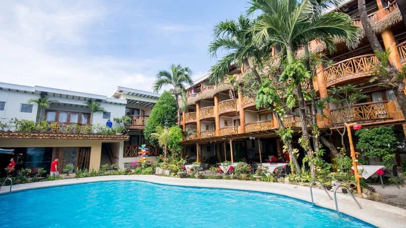 Red Coconut Beach Hotel