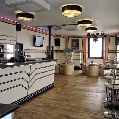 The White Swan Bar