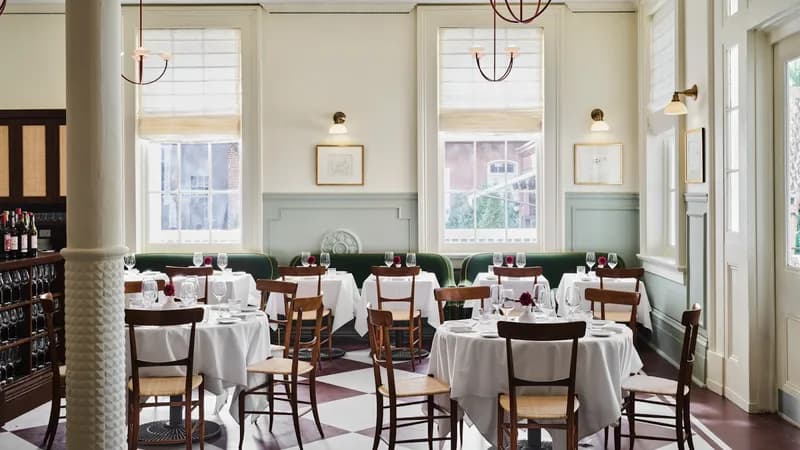 San Lorenzo Restaurant and Paradise Lounge