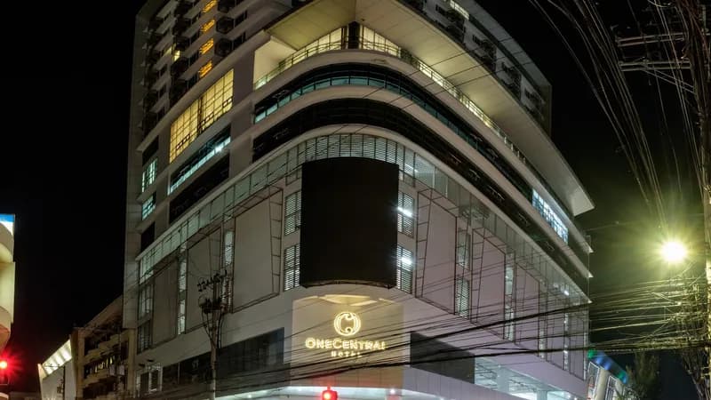 One Central Hotel