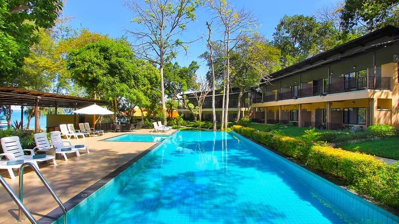 Samed Hideaway Resort