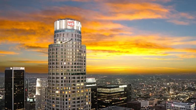 OUE Skyspace LA