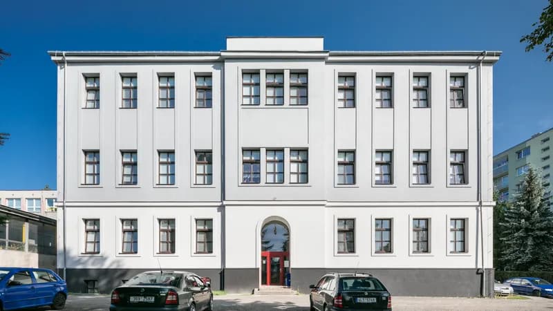 Pytloun Apartments