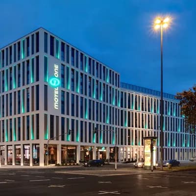 Hotel Motel One Köln-Waidmarkt