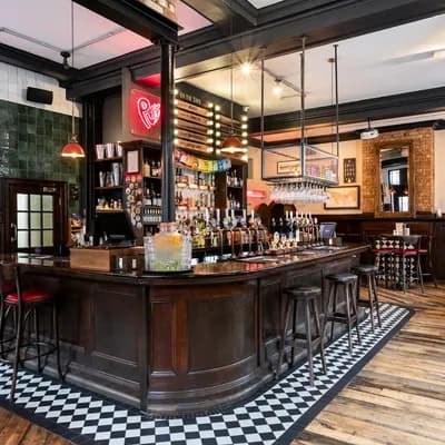 The Rose & Crown, London Bridge (PUBLOVE)