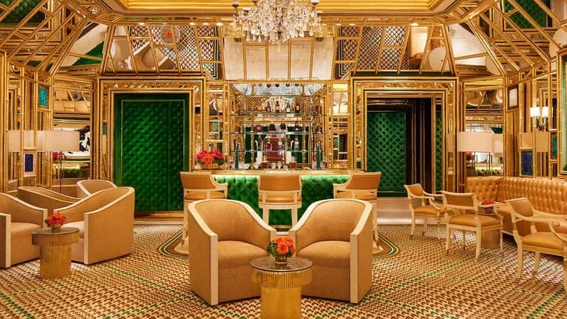Wing Lei Bar