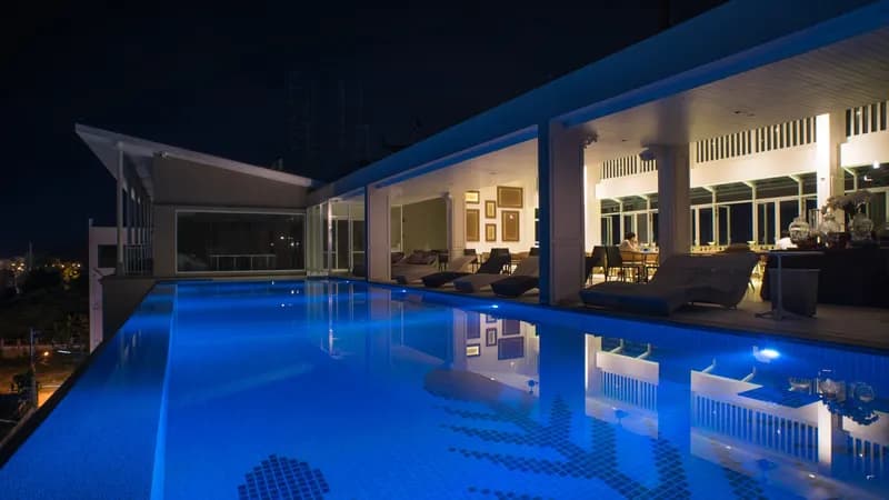 Panphuree Residence -SHA Hotel
