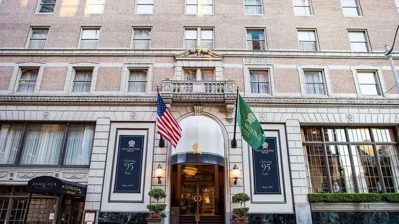 Mayflower Park Hotel