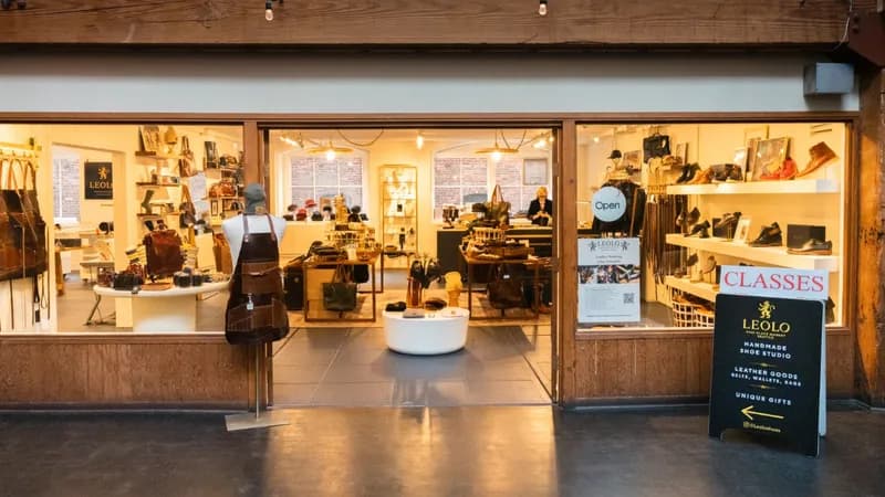 Leolo Handmade Shoes and Leather Goods