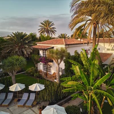 Seaside Grand Hotel Residencia
