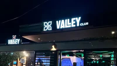 VALLEY CLUB