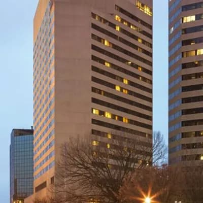 The Plaza Hotel Columbus at Capitol Square