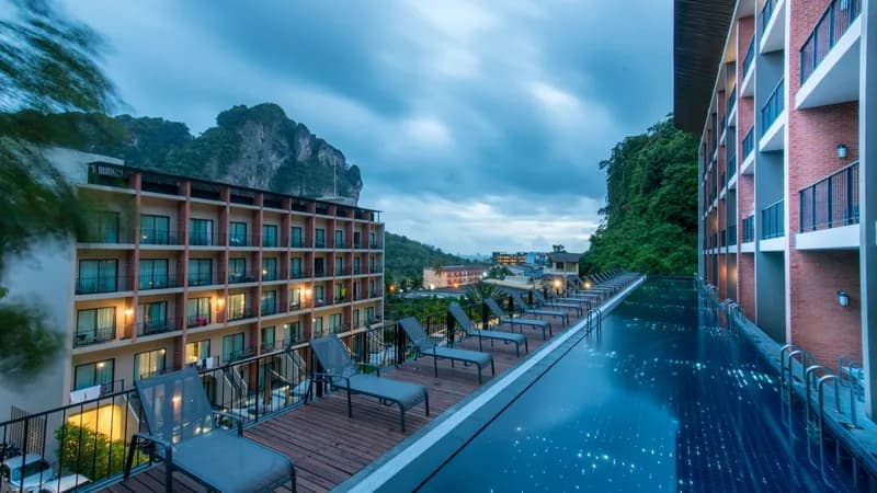 Sugar Marina Hotel - CLIFFHANGER - Ao nang Krabi