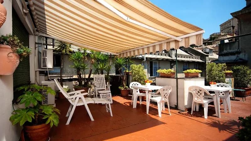 Hotel Cairoli