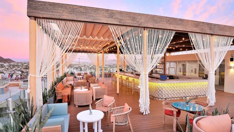 The Rooftop 360