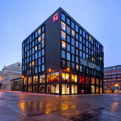 citizenM Glasgow hotel