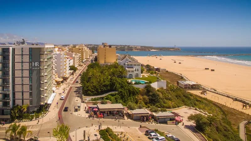 RR Hotel da Rocha