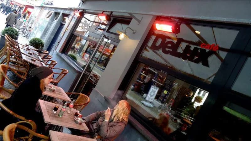 Café DeLux