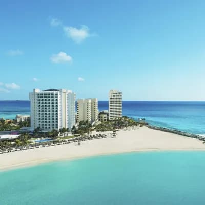 Krystal Grand Cancún