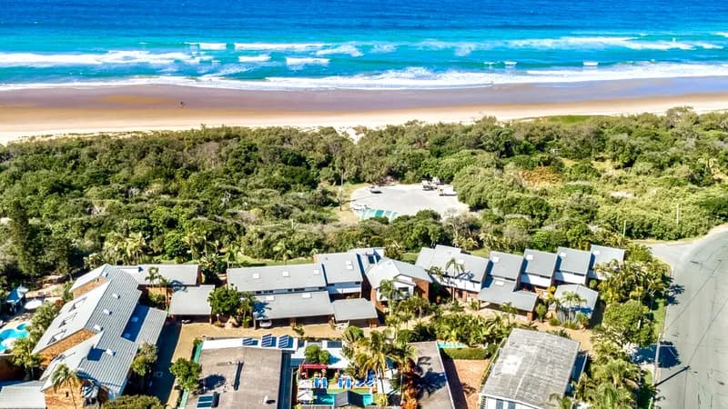 Hideaway Noosa Men's Only Beach Resort