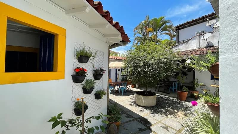 Casas do Pátio Pousada & Bar