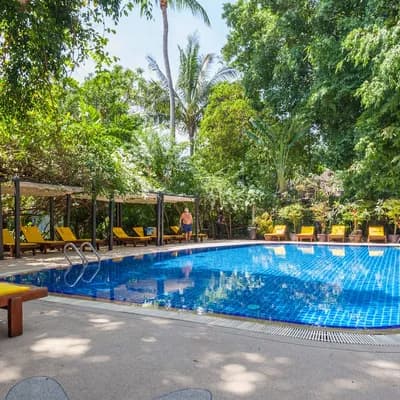 Tropica Bungalow Resort & Restaurant