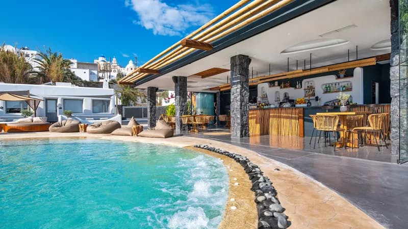 SAN MARINO SUITES - FIRA SANTORINI