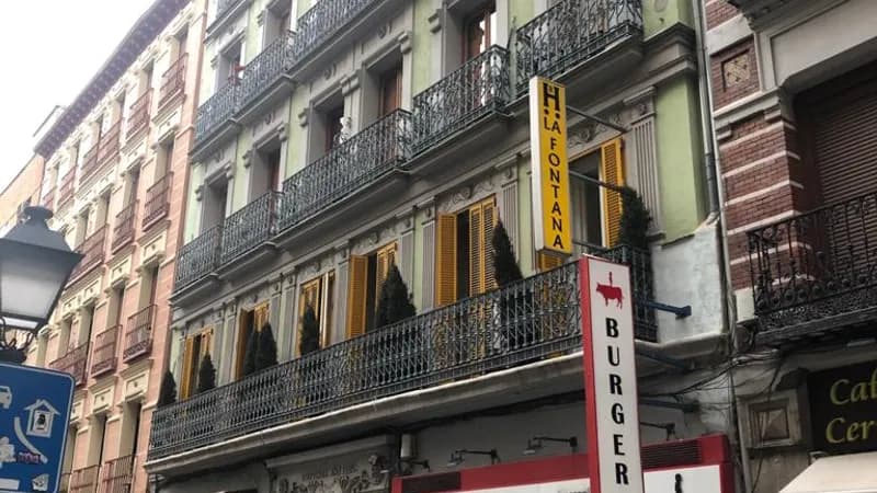 Hostal La Fontana