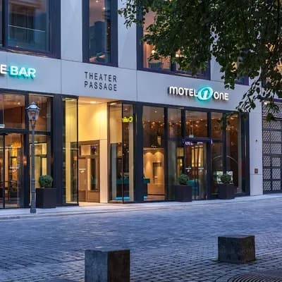 Hotel Motel One Leipzig-Augustusplatz