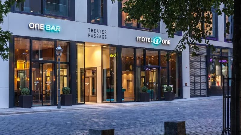 Hotel Motel One Leipzig-Augustusplatz