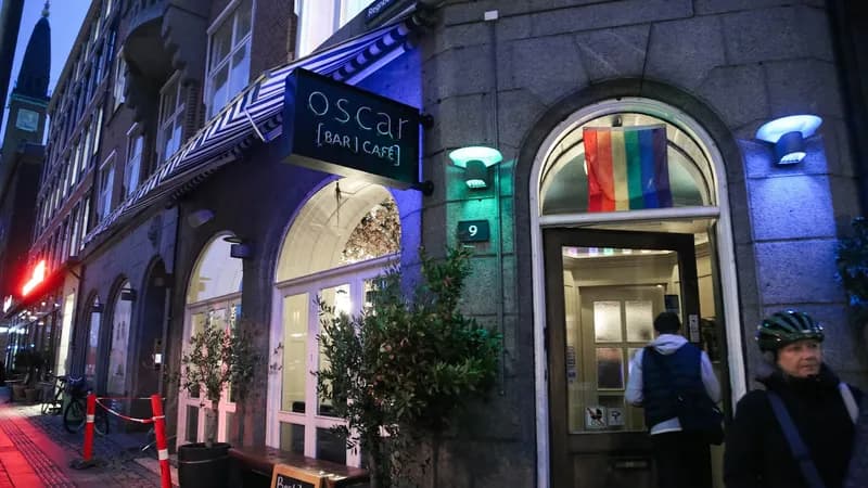 Oscar Bar & Cafe