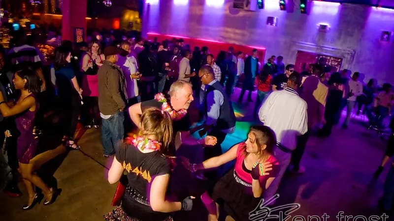 Discovery Night Club