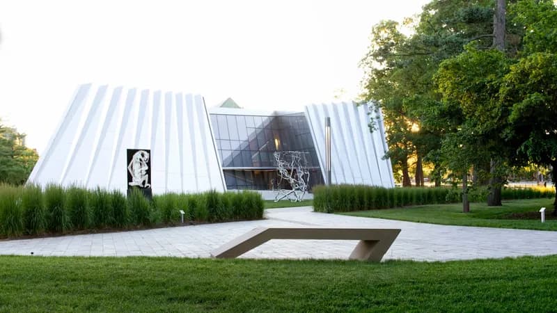 Musée d'art Eli et Edythe Broad