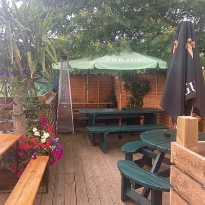 The Joiners Arms