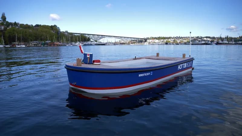 Hot Tub Boats