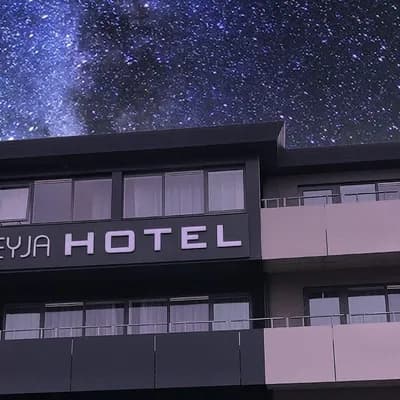 Eyja Guldsmeden Hotel