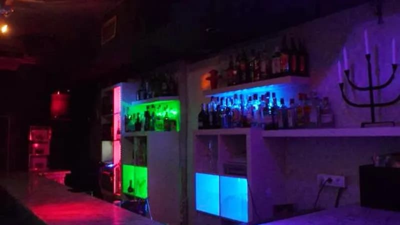 Moet & Co