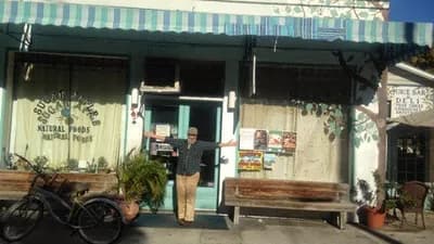 Sugar Apple Organic Cafe & Market
