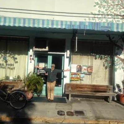Sugar Apple Organic Cafe & Market