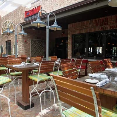 Louie Bossi's Ristorante Bar Pizzeria