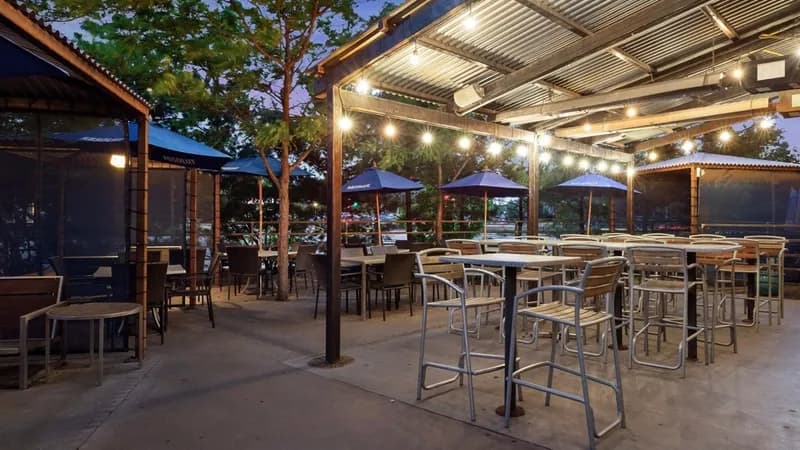 LUSH Lounge & Theater