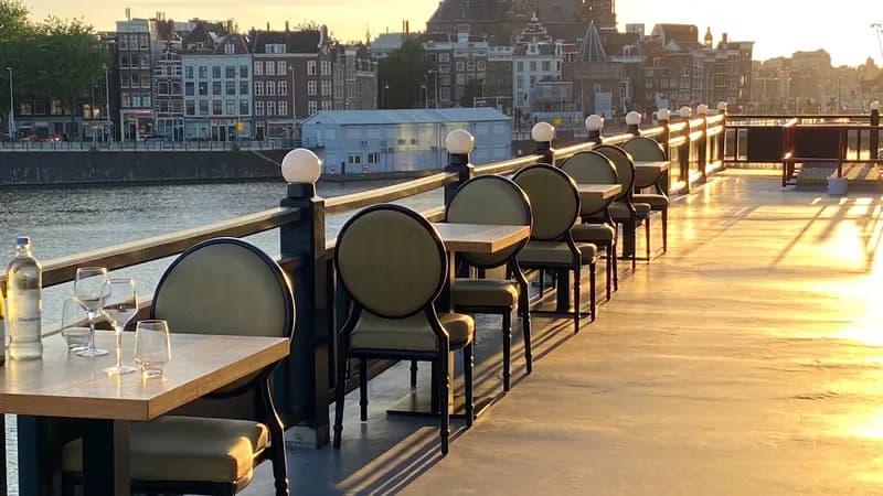 Sea Palace Restaurant