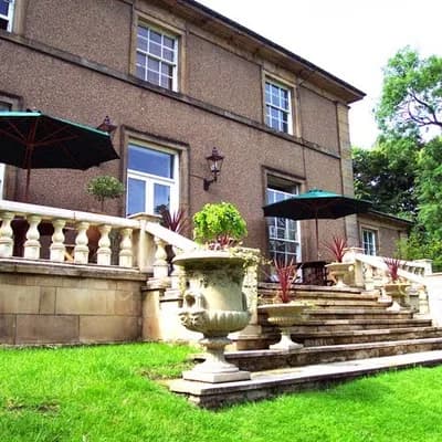 Hedgefield House