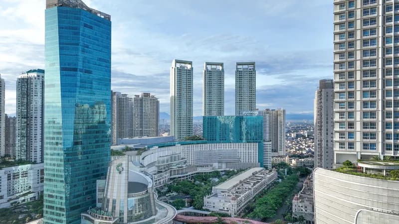 Pullman Jakarta Central Park