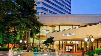 Sheraton Memphis Downtown Hotel