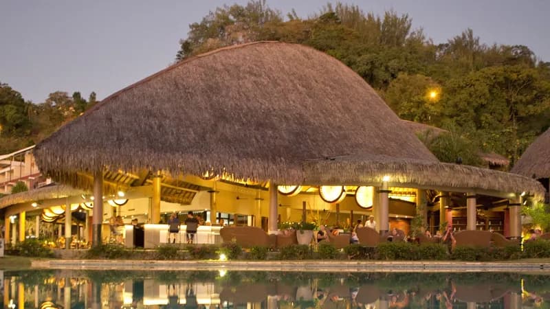 Le Tahiti by Pearl Resorts