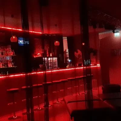DarkHouse Cruising Bar Verona - Gay Club