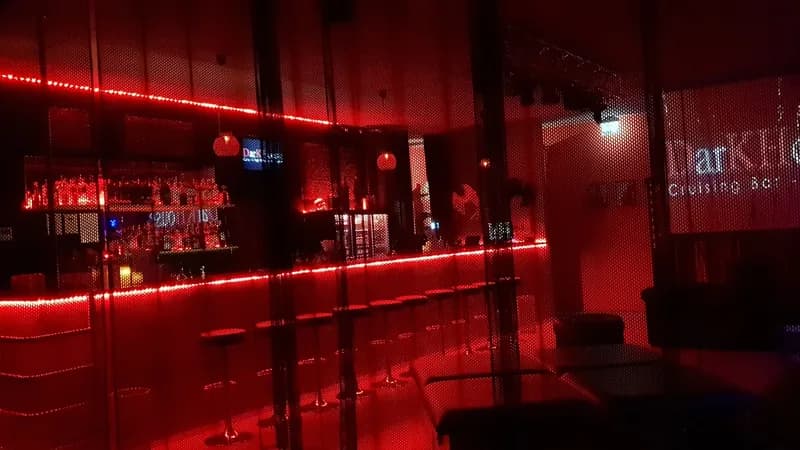 DarkHouse Cruising Bar Verona - Gay Club