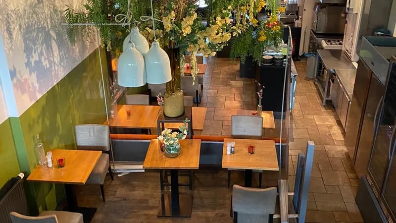 Nostra - Lunchroom, Dinner & Winebar
